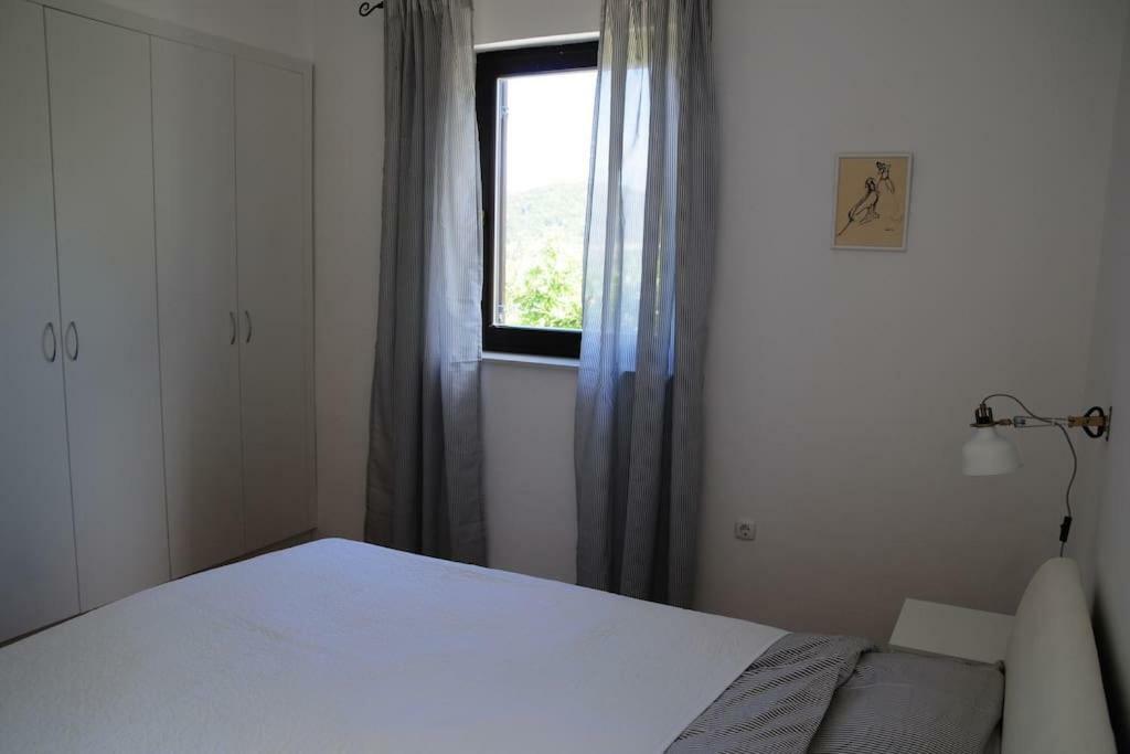 Luceissa Apartment Vis Ngoại thất bức ảnh